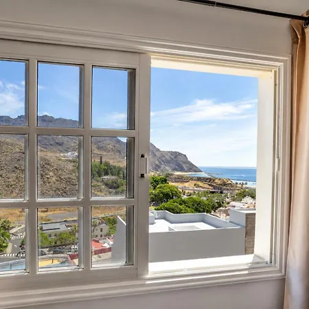 Apartment Home2book Ocean & Mountain View In *